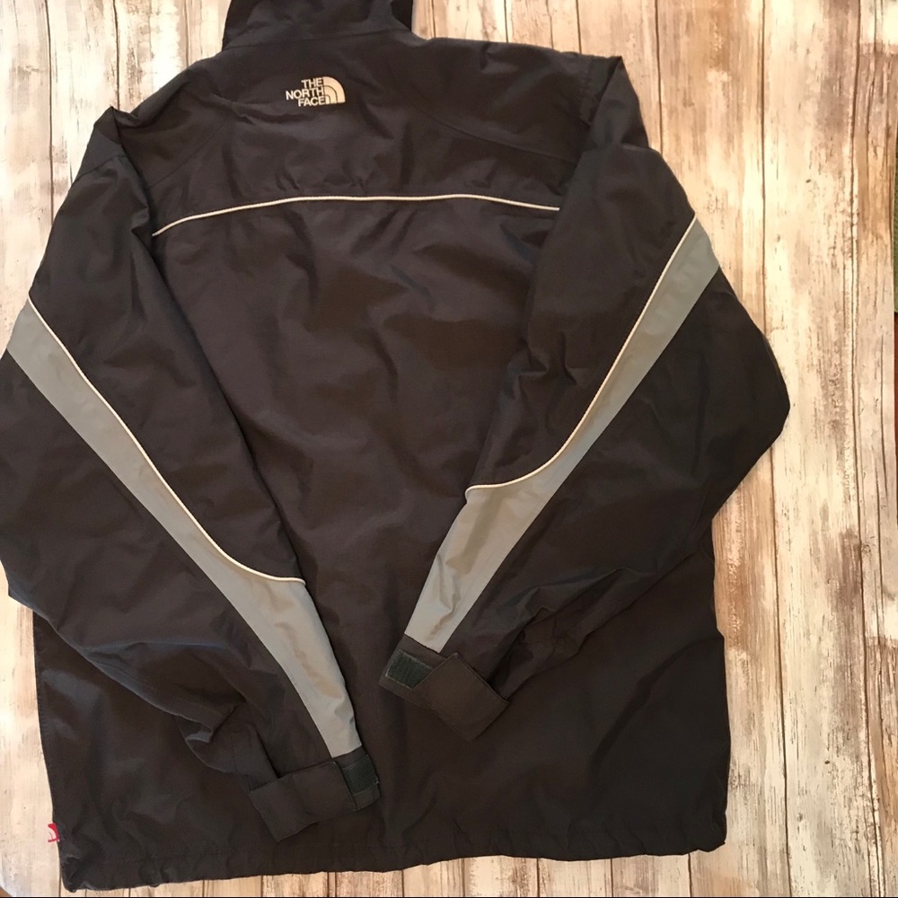 North face jacket - Picture 7 of 8